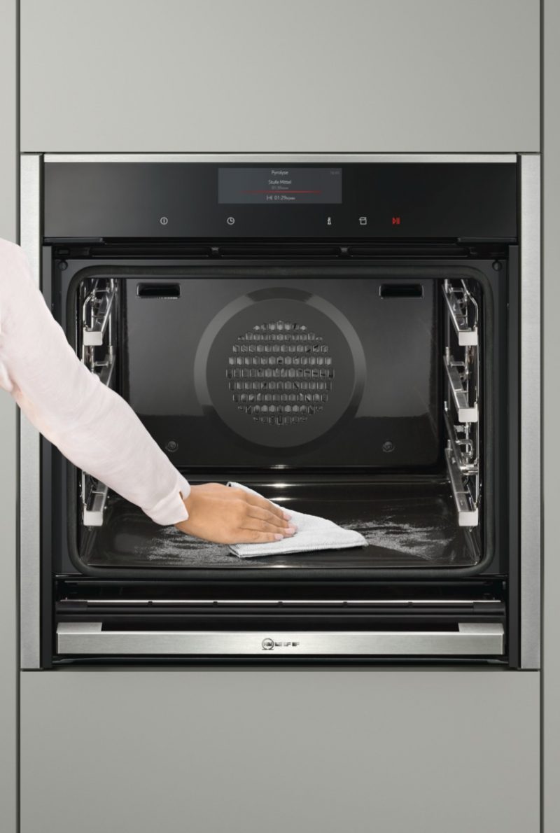 Complimentary Appliance Upgrade for Customers | Neff Pyrolytic